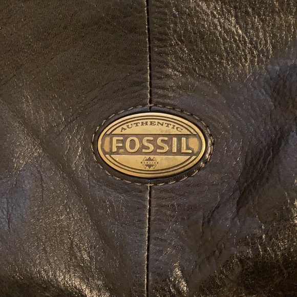 Fossil leather Explorer Tote Purse - Picture 6 of 9